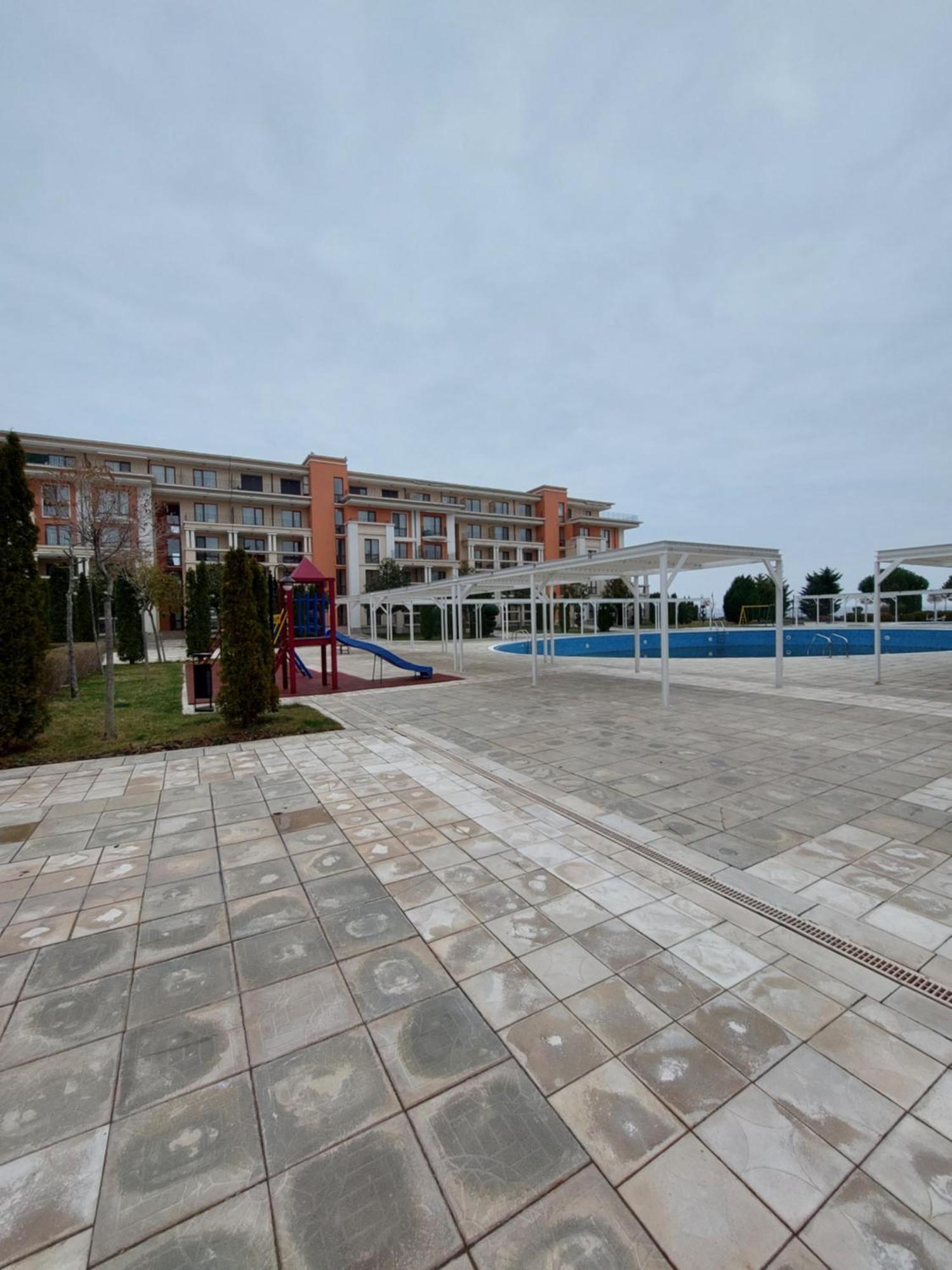 Fort Noks Prestige Beach Aparthotel, Sveti Vlas Esterno foto